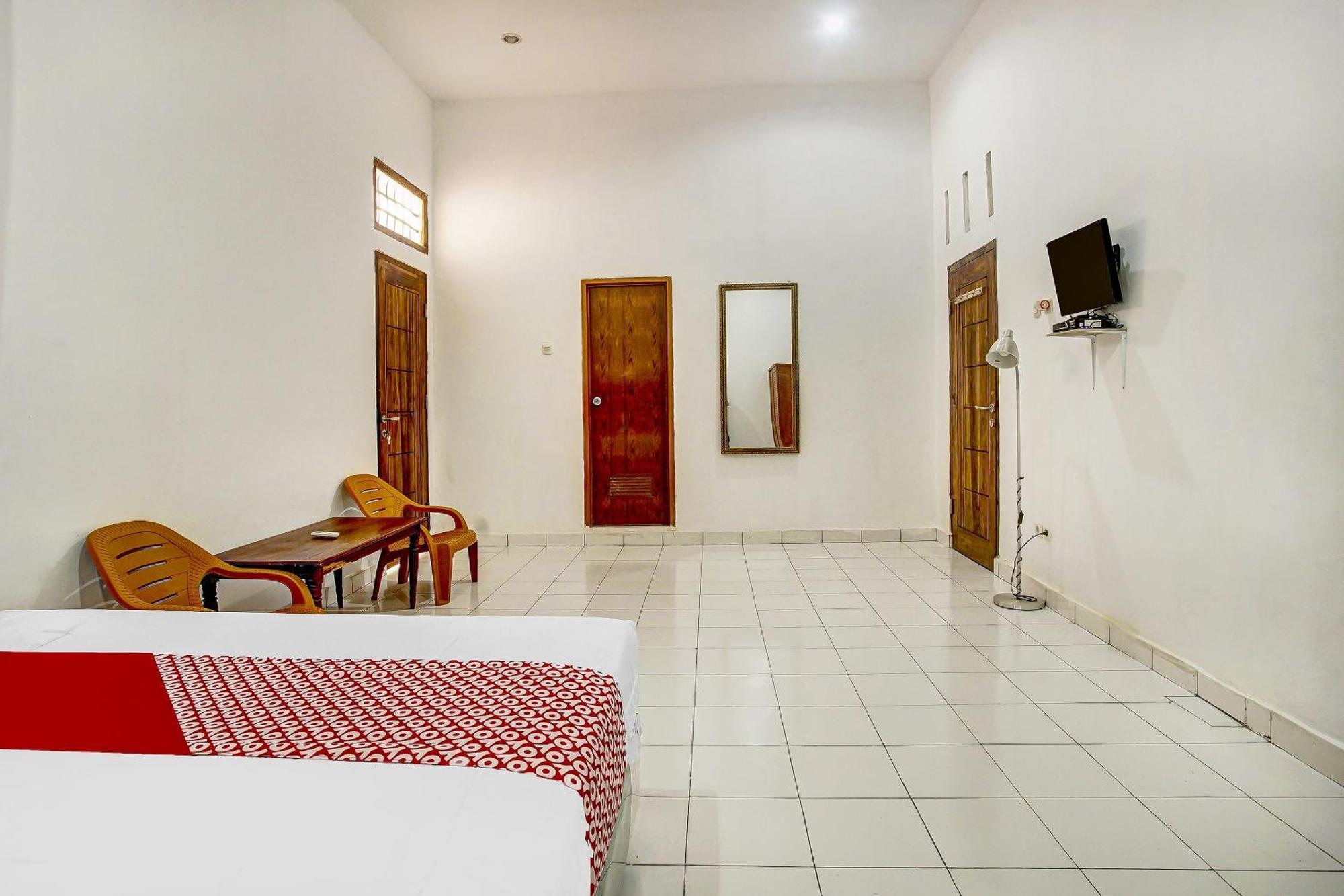 Super Oyo 91055 Homestay Syariah Бандар Лампунг Екстериор снимка