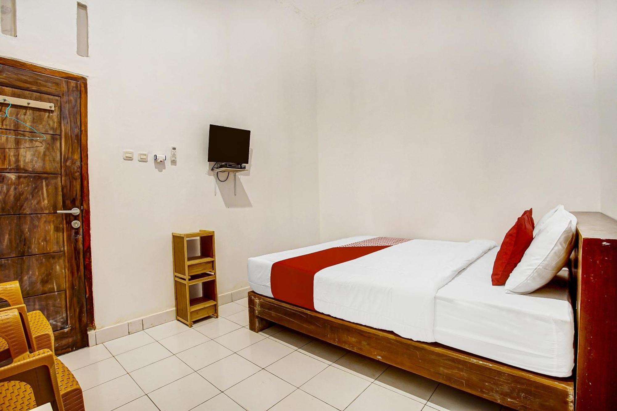 Super Oyo 91055 Homestay Syariah Бандар Лампунг Екстериор снимка